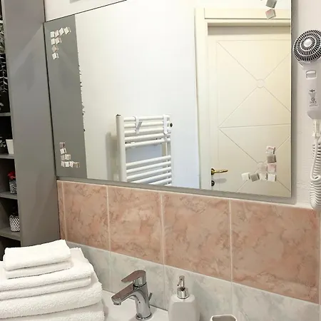 Amarin Apartment *